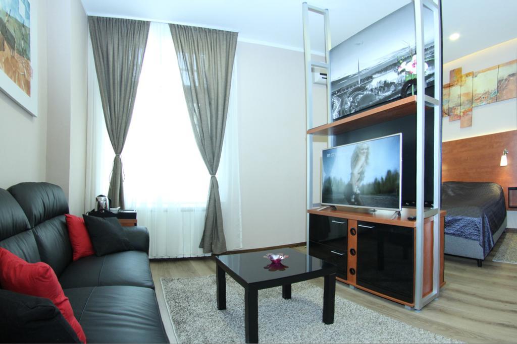 Gala Luxury Suites Belgrade Exterior photo