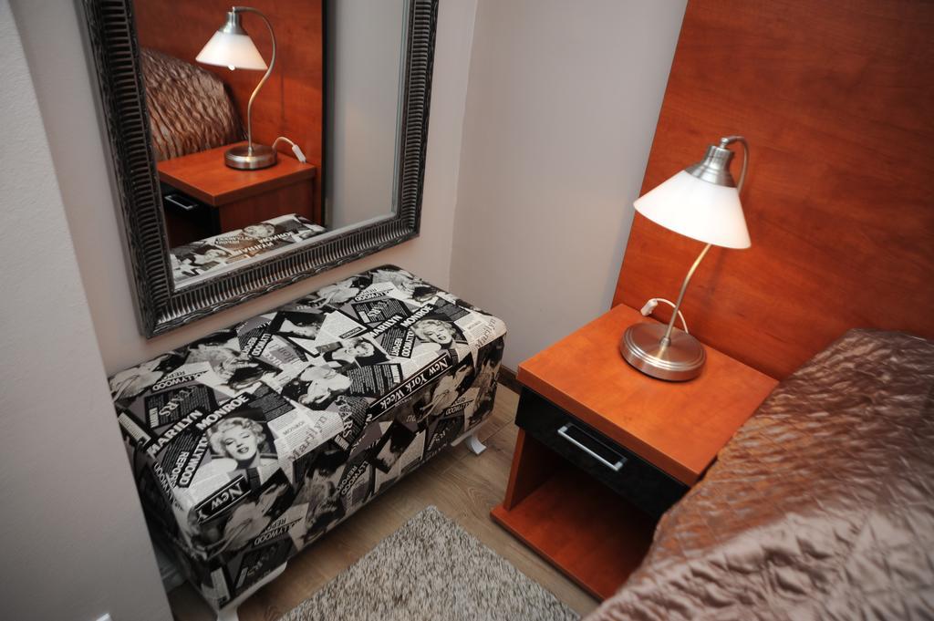 Gala Luxury Suites Belgrade Exterior photo